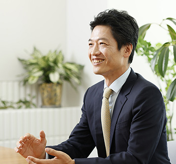 柳瀬隆志氏